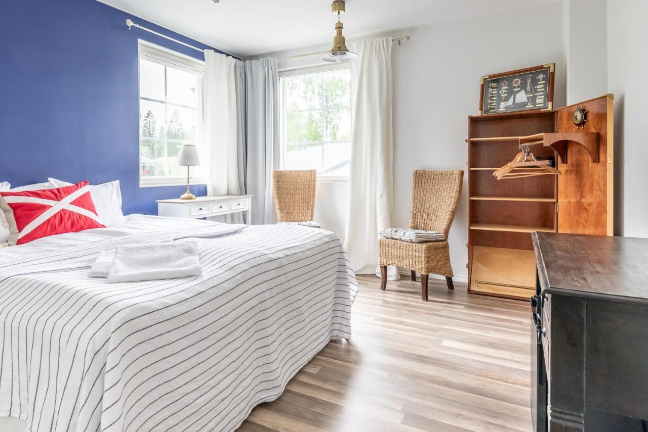 Villa Jokivarsi Bed & Breakfast Vantaa Eksteriør billede